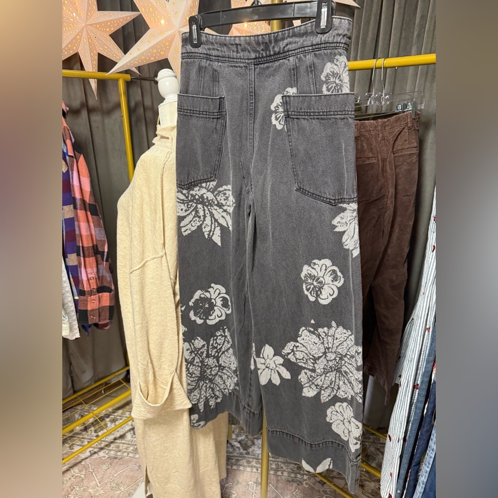 Free People We the Free Talia Floral Wide Leg Jeans - Picture 6 of 10